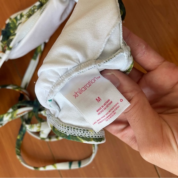 Xhilaration Swim Bikini Top Printed - Picture 4 of 4